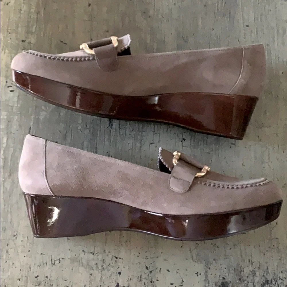 NWOB STUART WEITZMAN Mandarin Platform Loafer